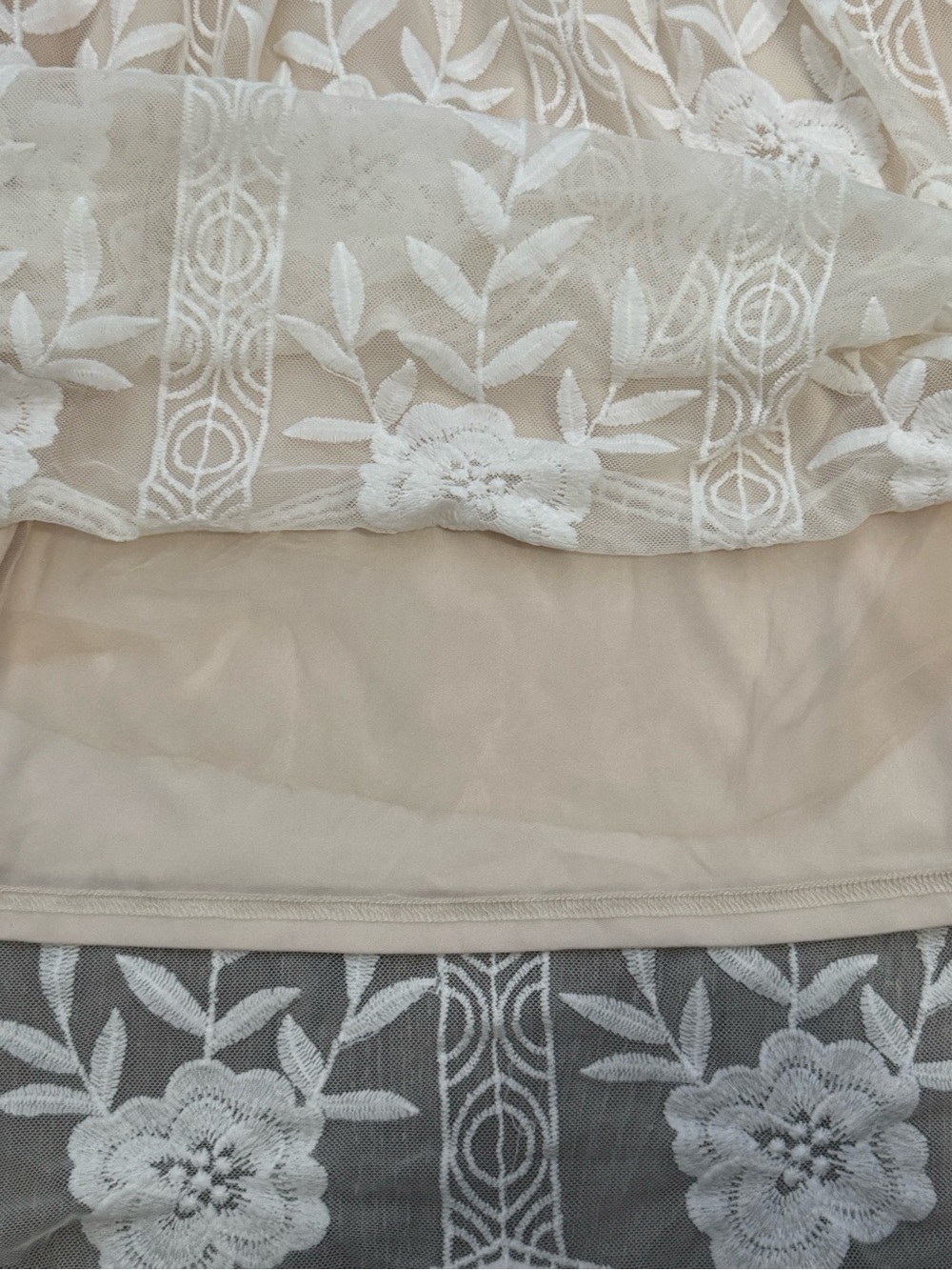 Baltic born off shoulder maxi dress. Size small. Color white/off white - Picture 6 of 7
